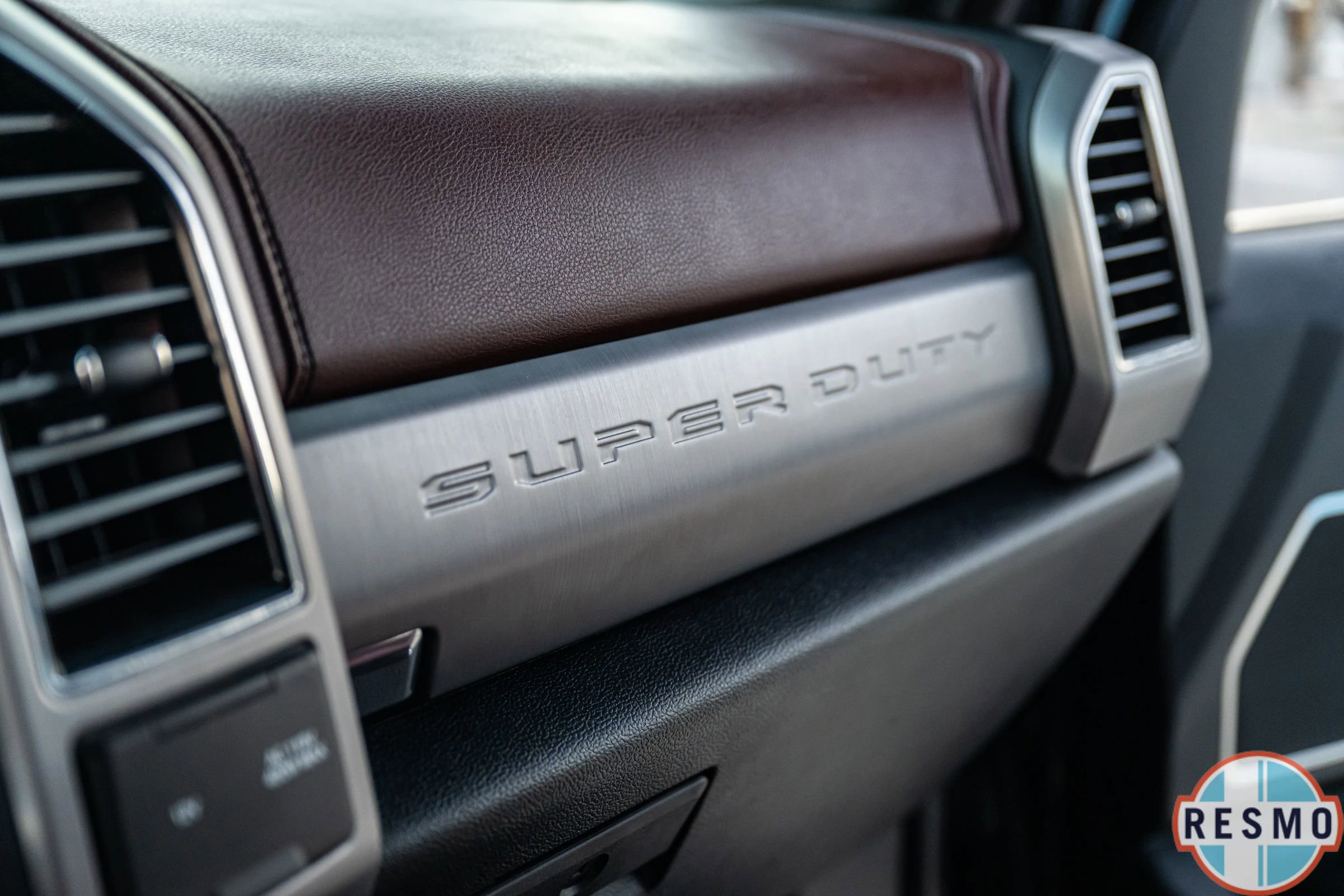 Used 2020 Ford F350 Platinum w/ Tremor Off-Road Package image 33