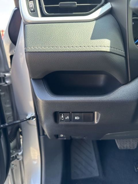Certified 2025 Toyota RAV4 XLE AWD/4WD image 19