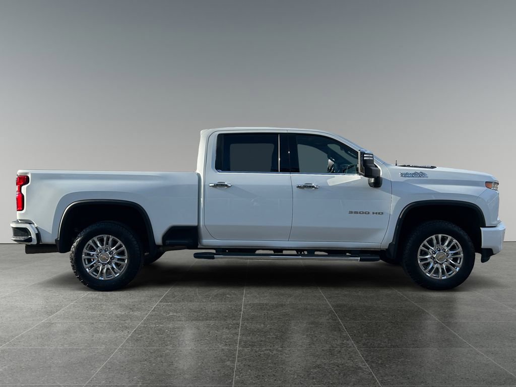 Used 2022 Chevrolet Silverado 3500 High Country w/ Safety Package II AWD/4WD image 9