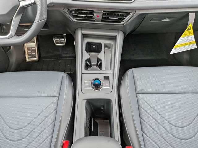 New 2026 Volkswagen Tiguan SE R-Line FWD image 19