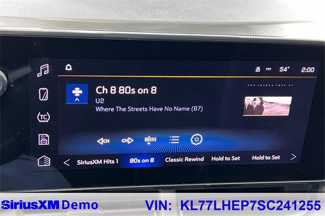 Used 2025 Chevrolet Trax LT w/ LT Convenience Package image 35