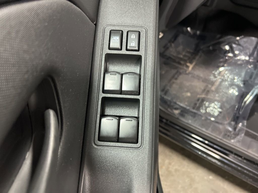 Used 2023 Nissan Frontier S w/ Technology Package image 18