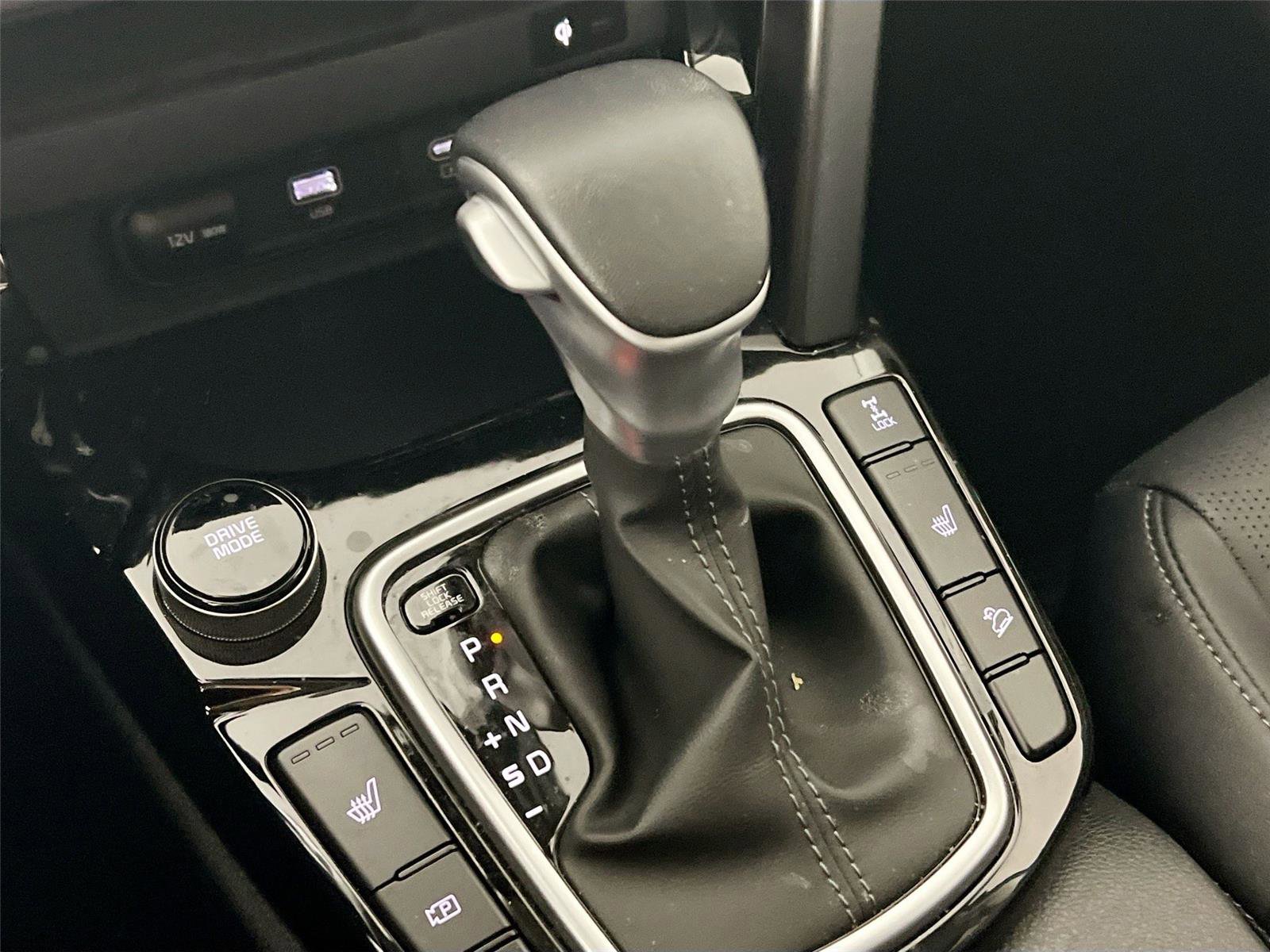 Used 2024 Kia Seltos EX image 18