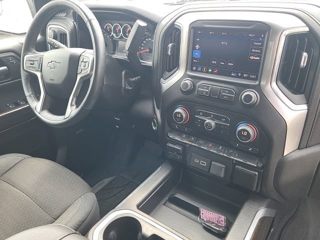 Used 2019 Chevrolet Silverado 1500 LT Trail Boss AWD/4WD image 10