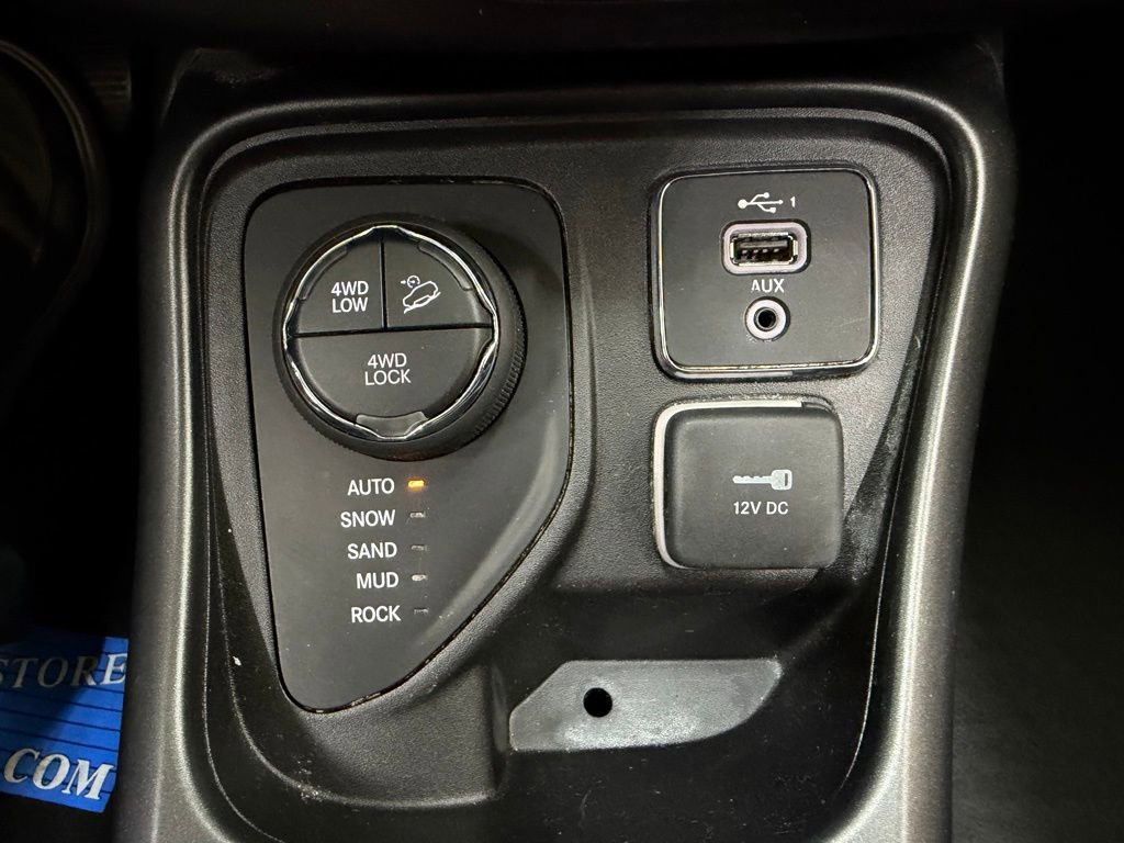 Used 2020 Jeep Compass Trailhawk image 27