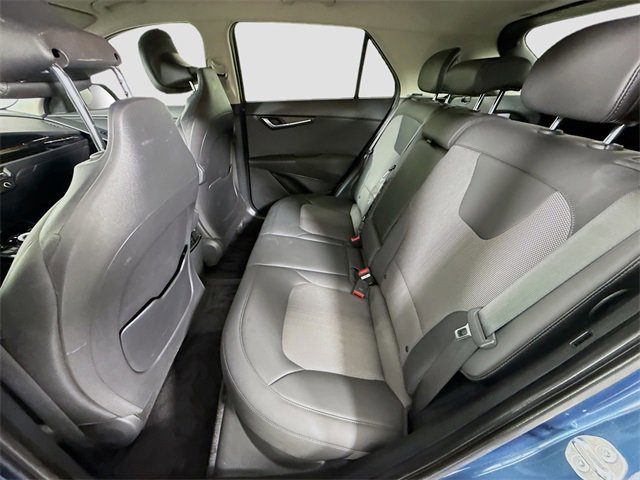 Used 2023 Kia Niro EX image 24