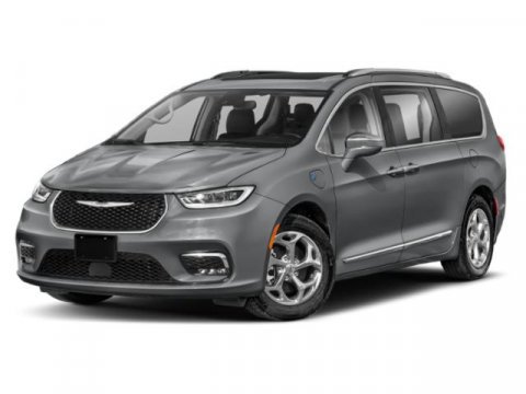 Used 2021 Chrysler Pacifica Limited w/ Uconnect Theater Family Group