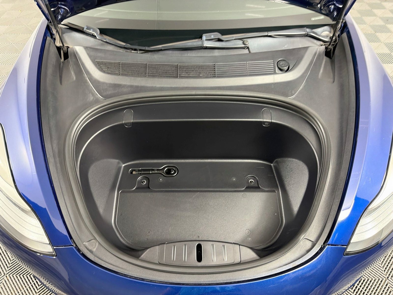 Used 2019 Tesla Model 3 Standard Range RWD image 30