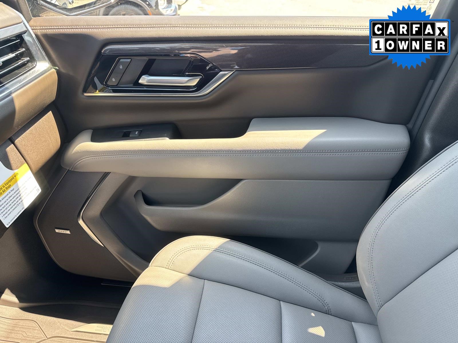Used 2025 GMC Yukon Elevation w/ LPO, Floor Liner Package AWD/4WD image 28