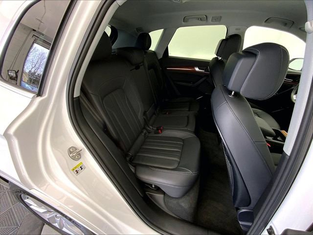Certified 2023 Audi Q5 2.0T Premium w/ Convenience Package image 26