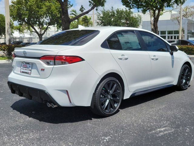 New 2026 Toyota Corolla SE FWD image 4