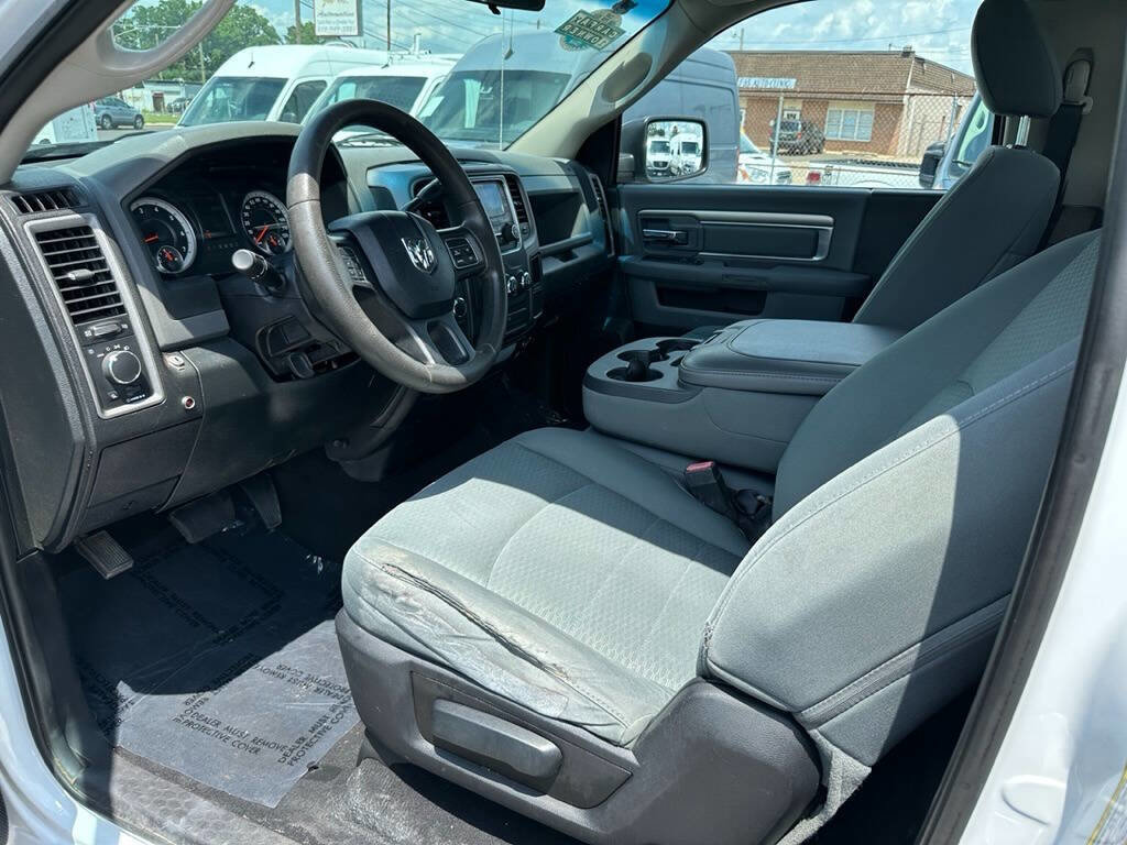 Used 2015 RAM 2500 Tradesman w/ Power & Remote Entry Group image 9