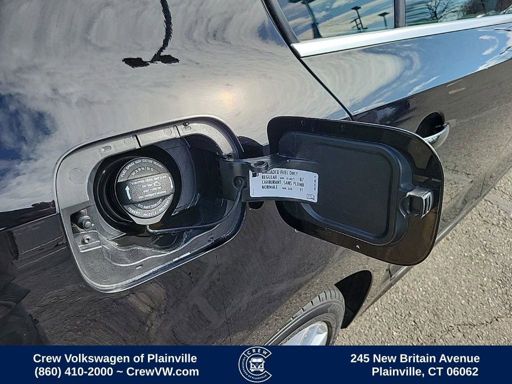 Used 2016 Volkswagen Jetta SEL w/ Lighting Package image 32