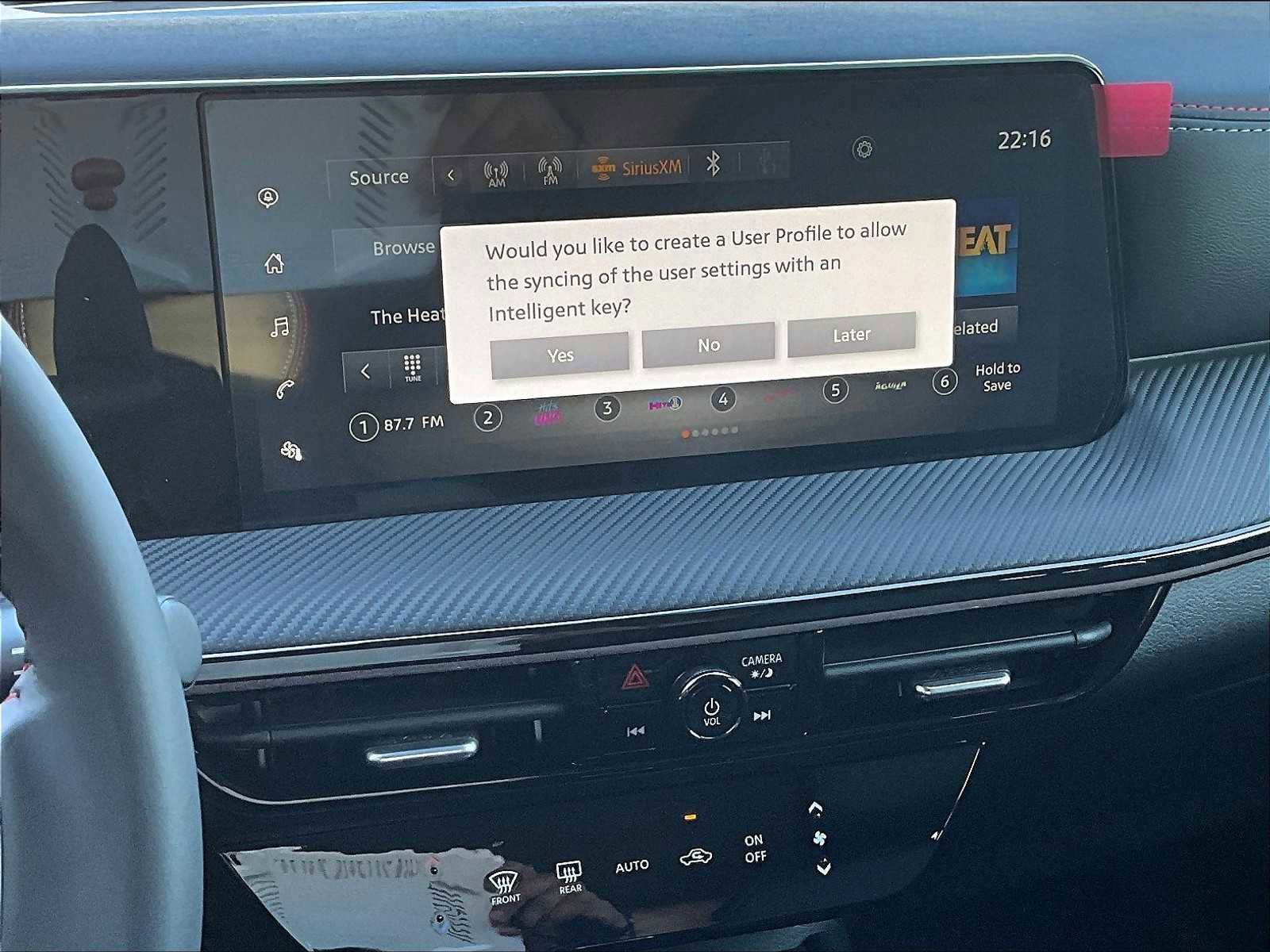 New 2025 Nissan Kicks SR image 12