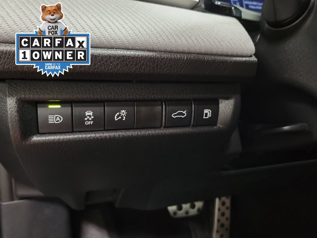 Used 2026 Toyota Camry SE w/ Convenience Package FWD image 28