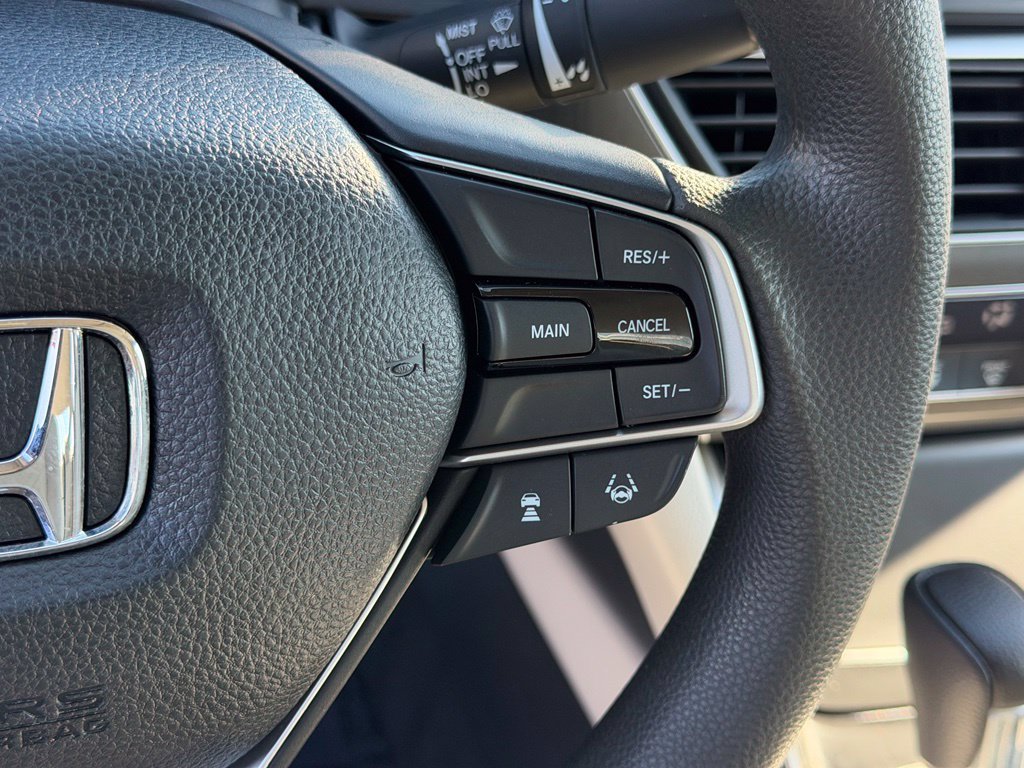 Used 2018 Honda Accord LX image 23