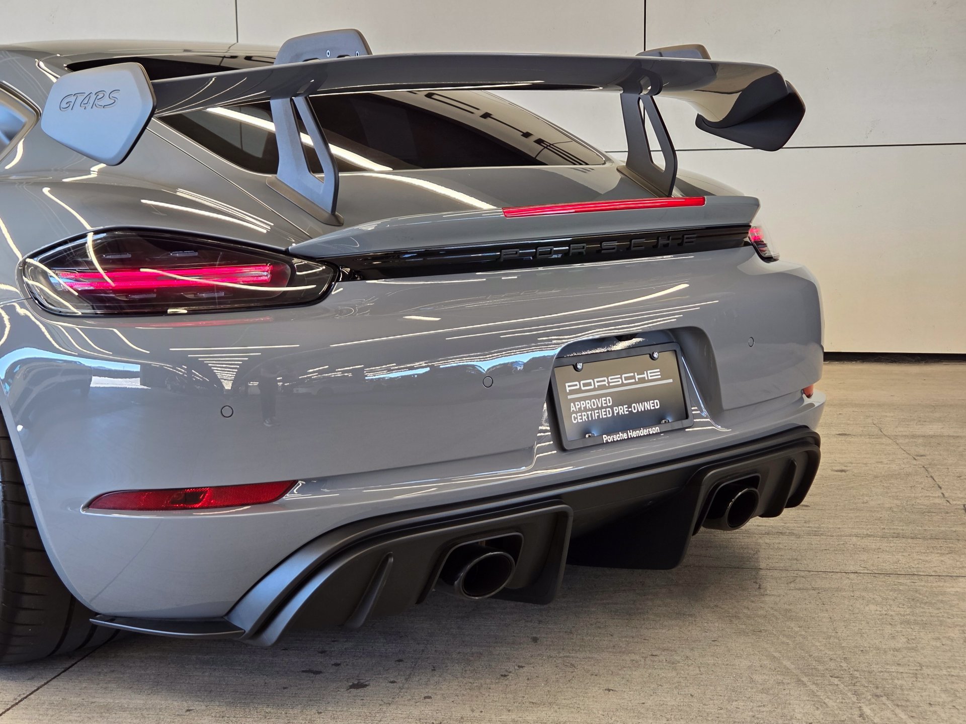Certified 2023 Porsche 718 Cayman GT4 RS RWD image 8