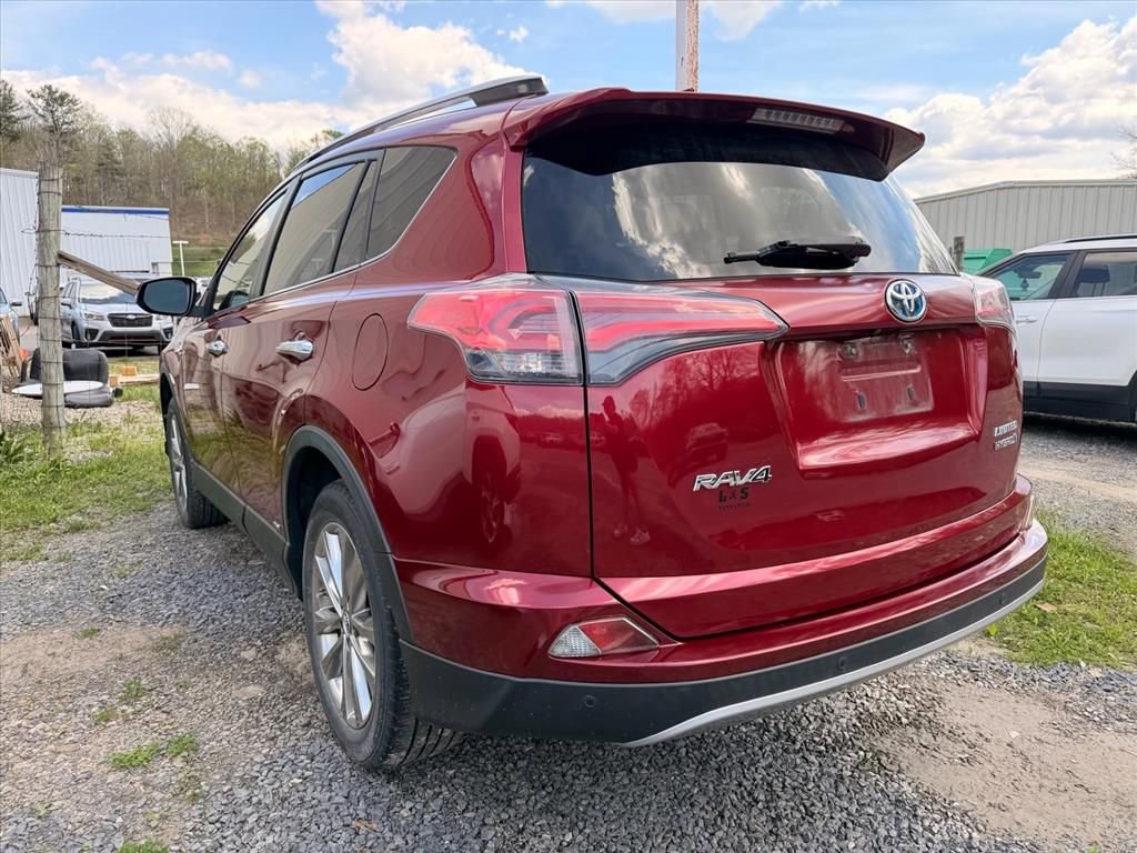 Used 2018 Toyota RAV4 Limited w/ Advanced Technology Package image 19