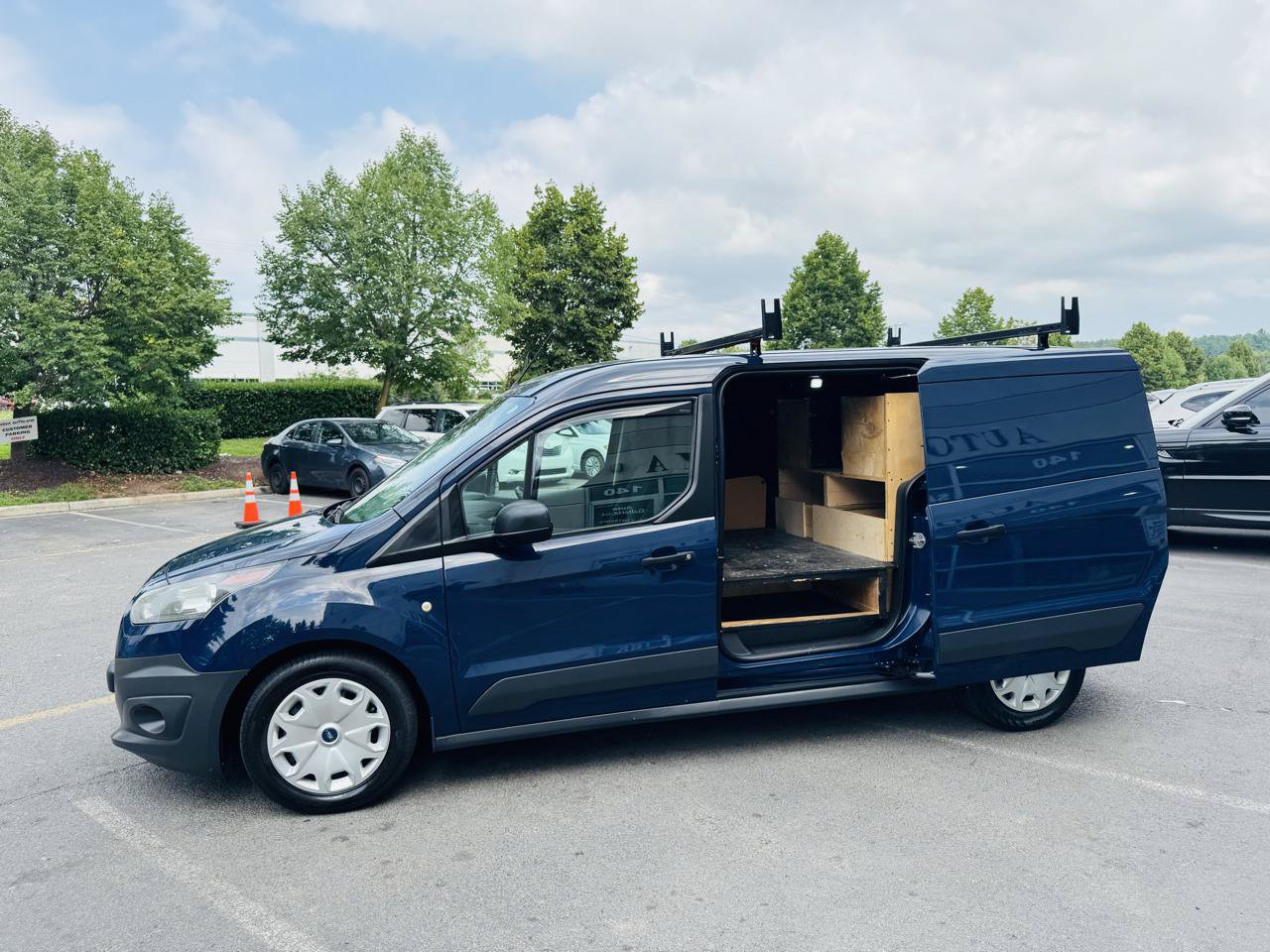 Used 2018 Ford Transit Connect XL FWD image 16