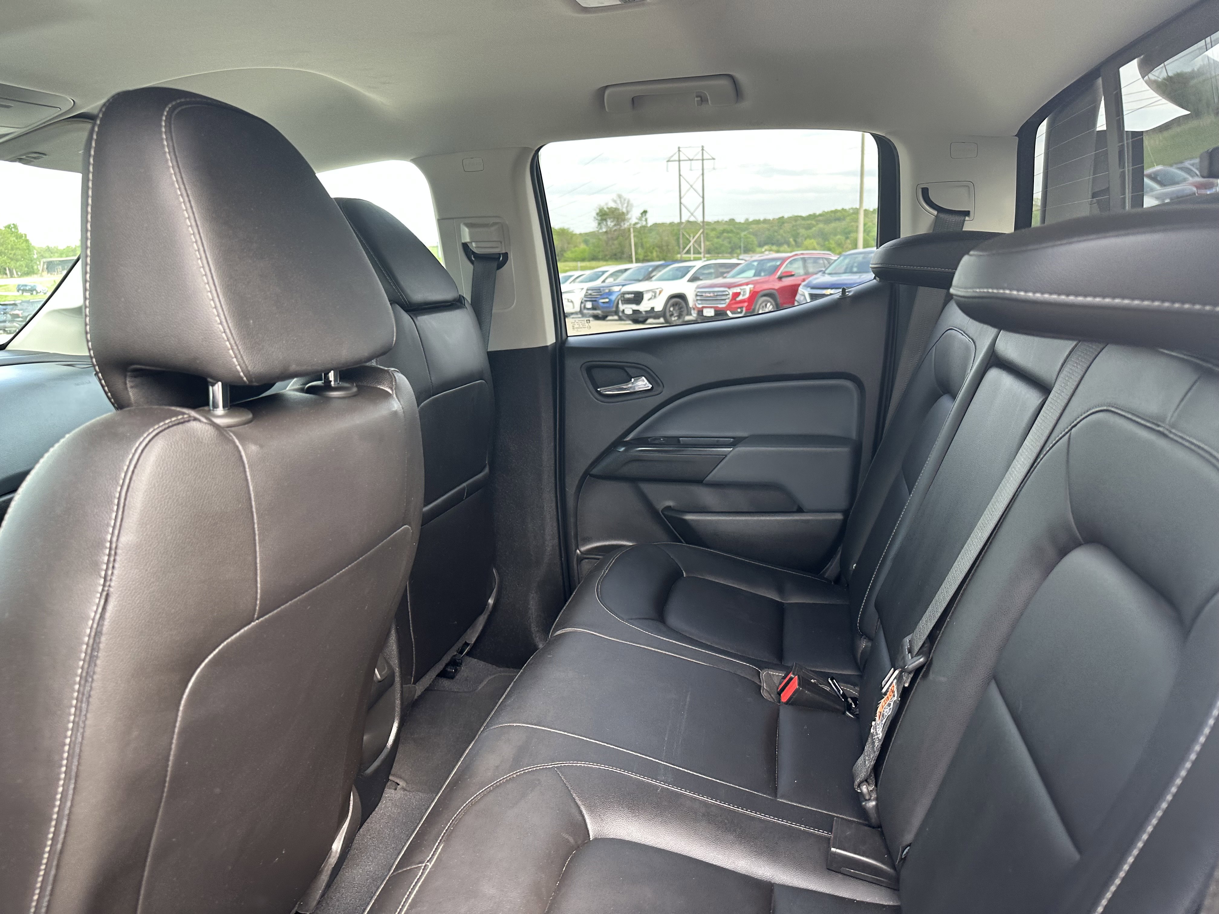 Used 2021 Chevrolet Colorado Z71 w/ Safety Package AWD/4WD image 41
