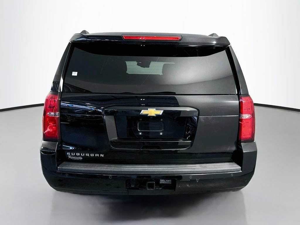 Used 2019 Chevrolet Suburban LT AWD/4WD image 6