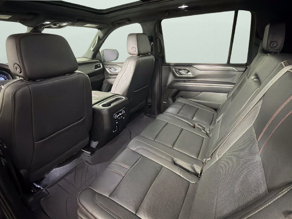 Certified 2022 Chevrolet Suburban RST w/ Sport Performance Package RWD image 31