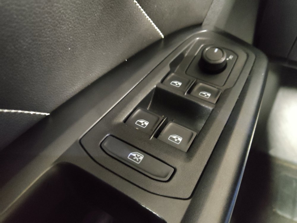 Used 2020 Volkswagen Atlas Cross Sport SEL image 27