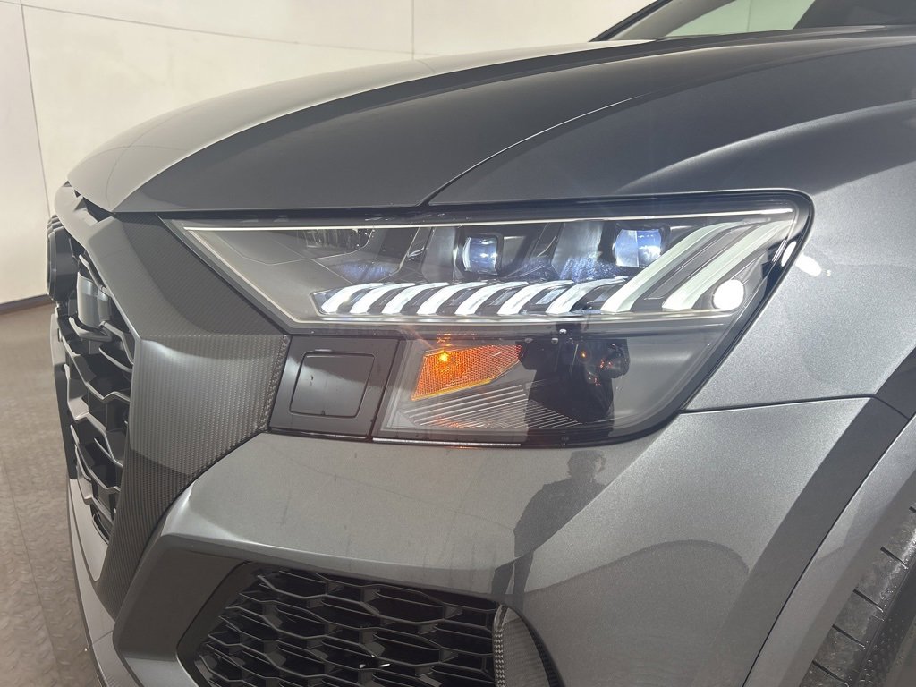 Used 2024 Audi RS Q8 image 33