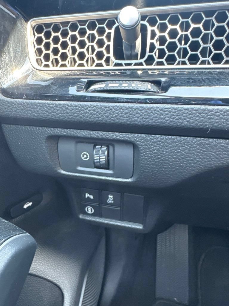 Used 2022 Honda Civic Touring image 22