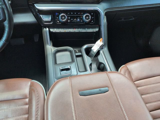 Used 2024 GMC Sierra 3500 Denali Ultimate AWD/4WD image 23