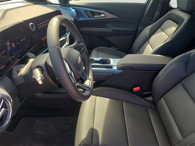 New 2026 Chevrolet Equinox EV LT image 22