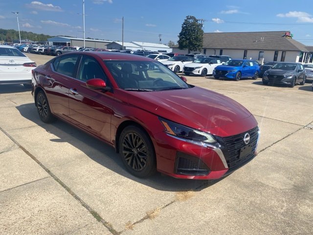 New 2025 Nissan Altima 2.5 SV w/ SV Special Edition Package image 8