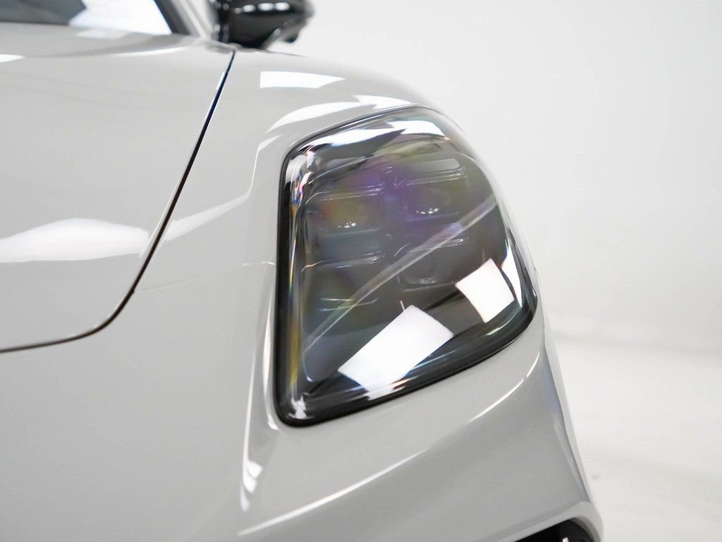 New 2026 Porsche Panamera Turbo image 6