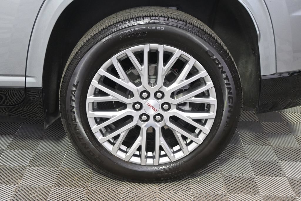 Used 2024 GMC Acadia Denali w/ LPO, Floor Liner Package AWD/4WD image 21