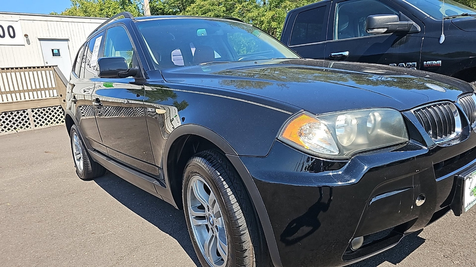 Used 2006 BMW X3 3.0i image 2
