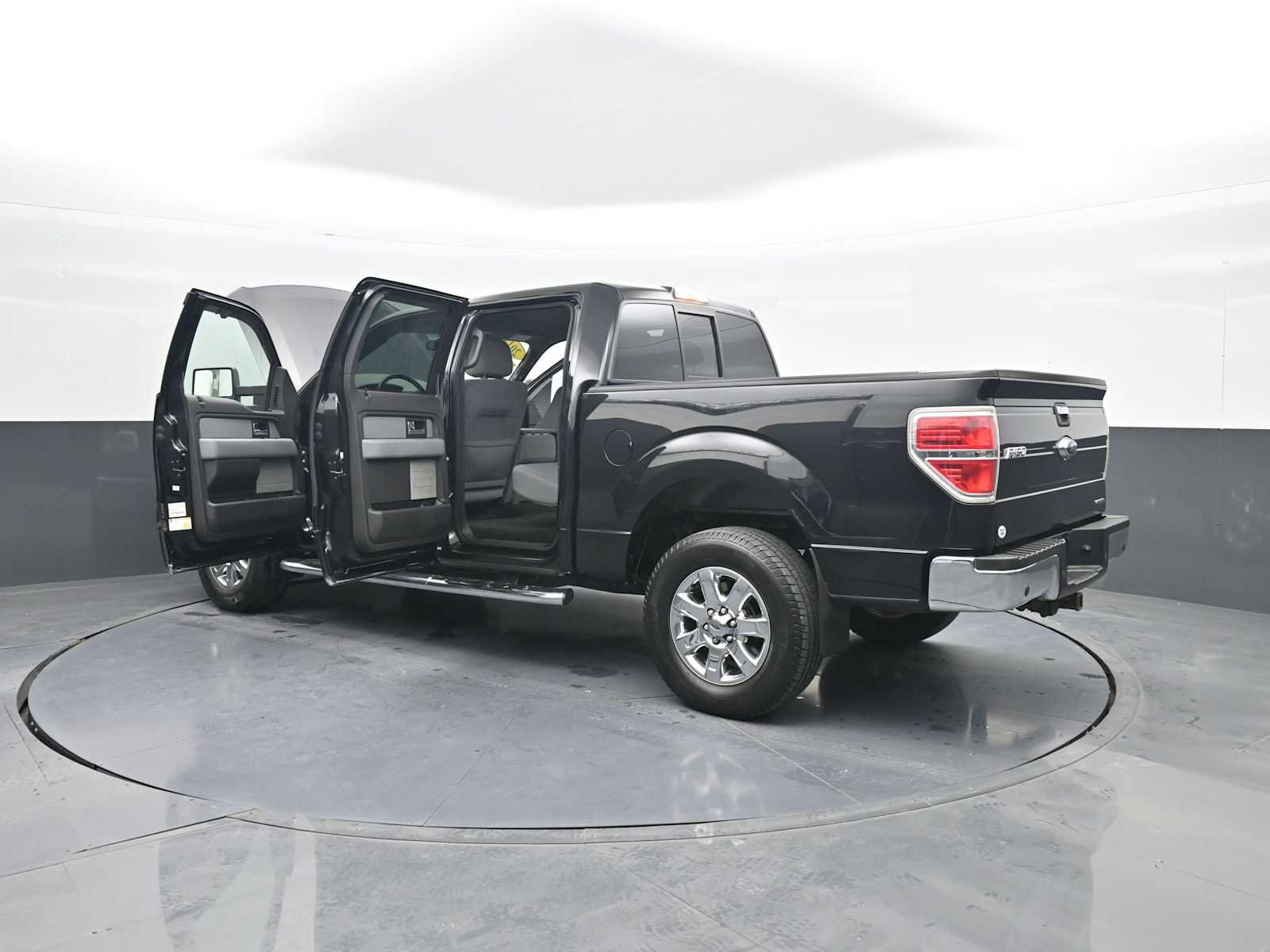 Used 2014 Ford F150 XLT w/ Equipment Group 302A Luxury image 43