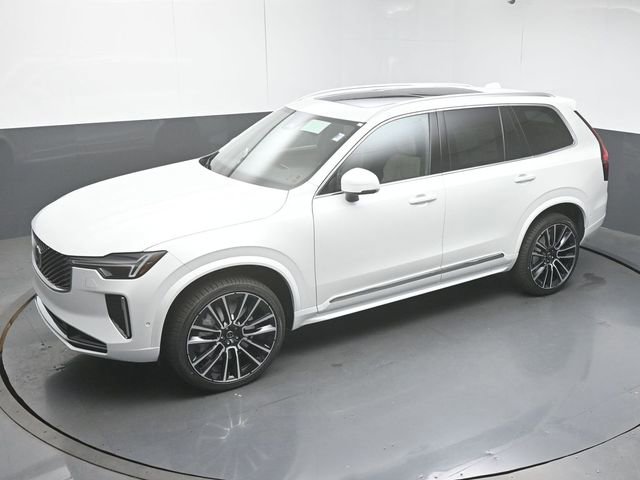 Used 2026 Volvo XC90 B6 Plus w/ Protection Package Premier AWD/4WD image 45