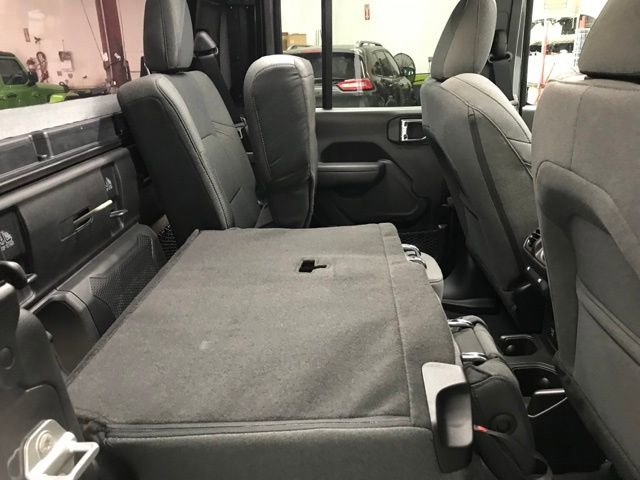 New 2025 Jeep Gladiator Willys image 35