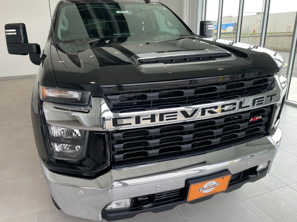 Used 2020 Chevrolet Silverado 2500 LT w/ All Star Edition image 7