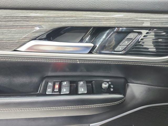 Used 2022 Jeep Wagoneer Series II RWD image 36