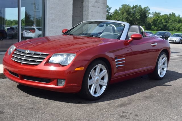 Used 2005 Chrysler Crossfire Limited RWD image 16