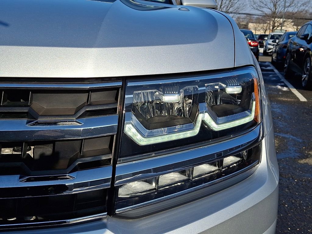 Used 2019 Volkswagen Atlas SEL Premium image 9