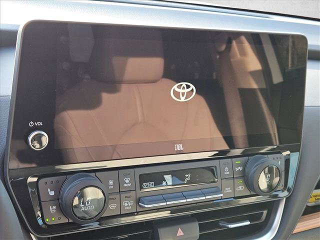 New 2026 Toyota Grand Highlander FWD image 12