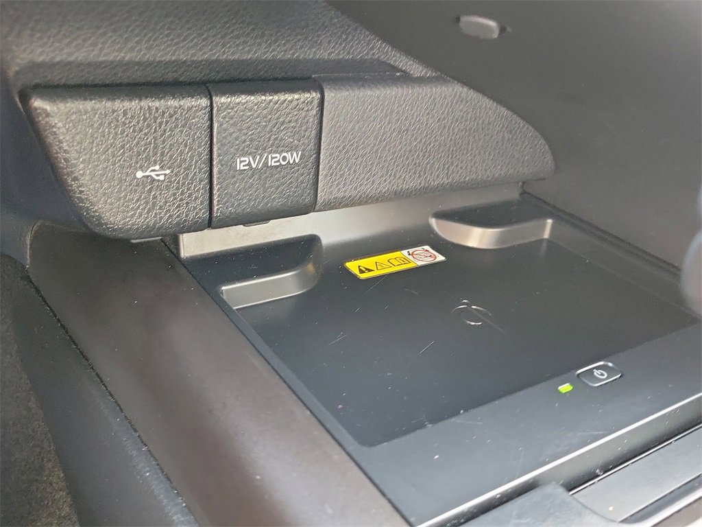 Used 2024 Toyota Camry XSE image 11