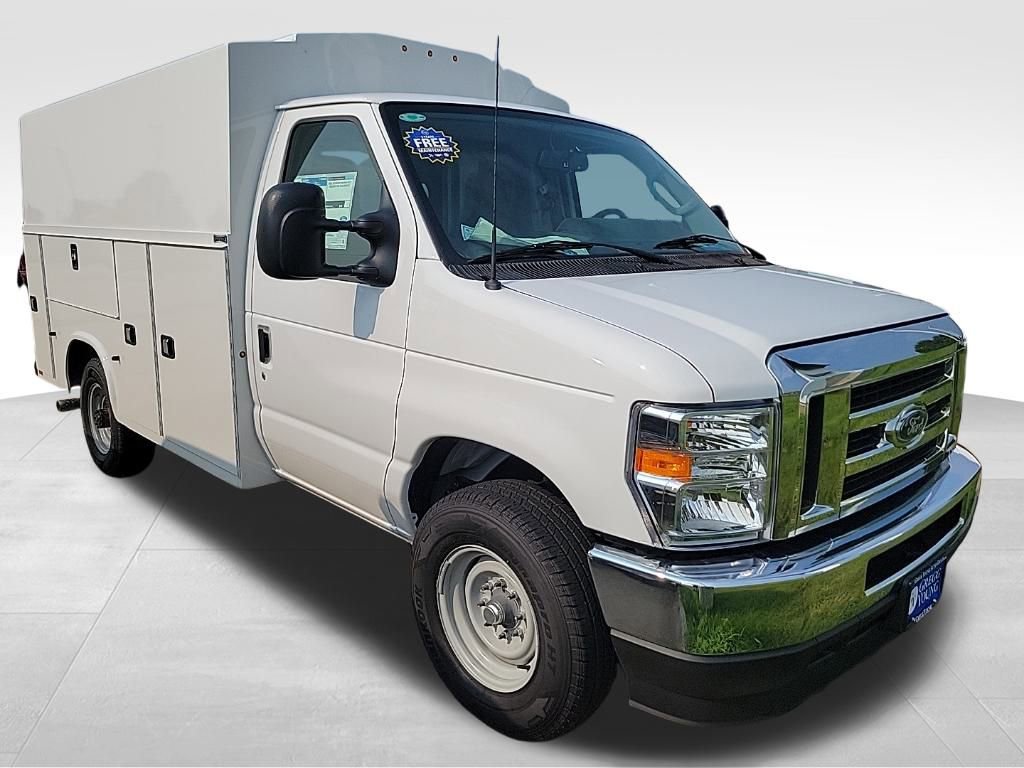 New 2025 Ford E-350 and Econoline 350 Super Duty w/ Power Equipment Group image 7