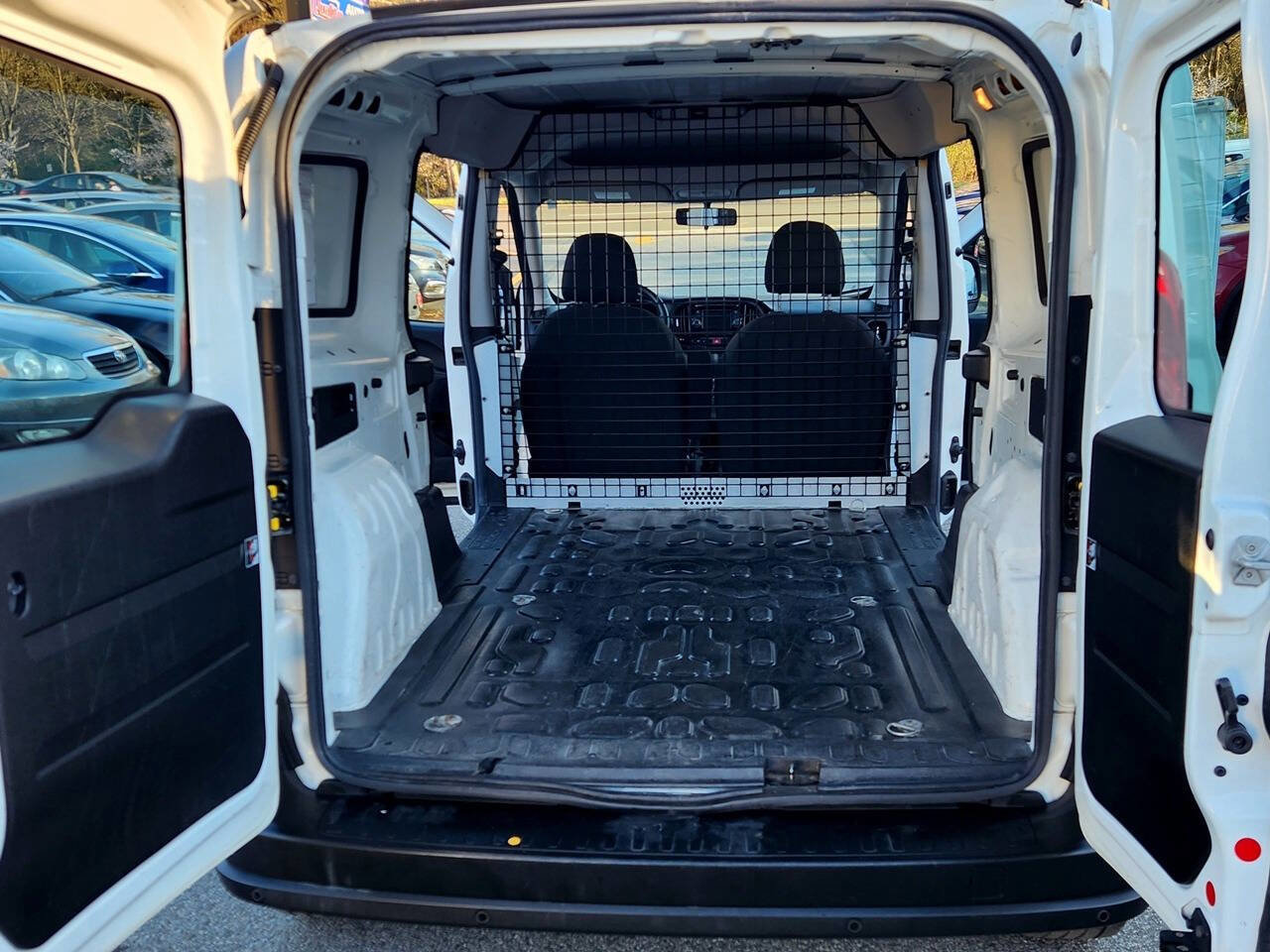 Used 2017 RAM ProMaster City Tradesman w/ Rear Back-up Camera Group FWD image 5