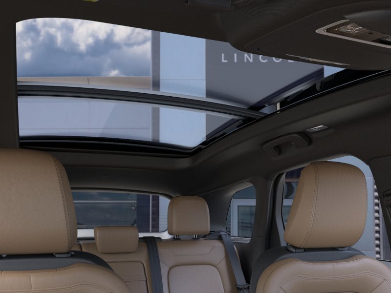 New 2023 Lincoln Corsair Reserve w/ Equipment Group 202A AWD/4WD image 22