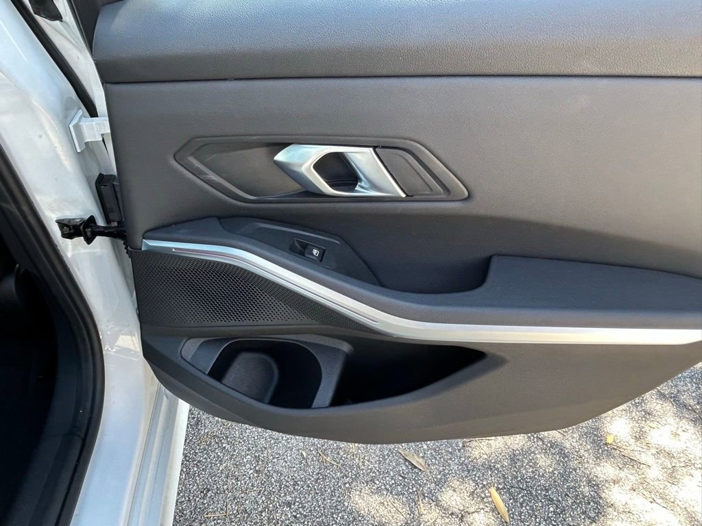Used 2025 BMW 330i xDrive 330i xDrive image 35