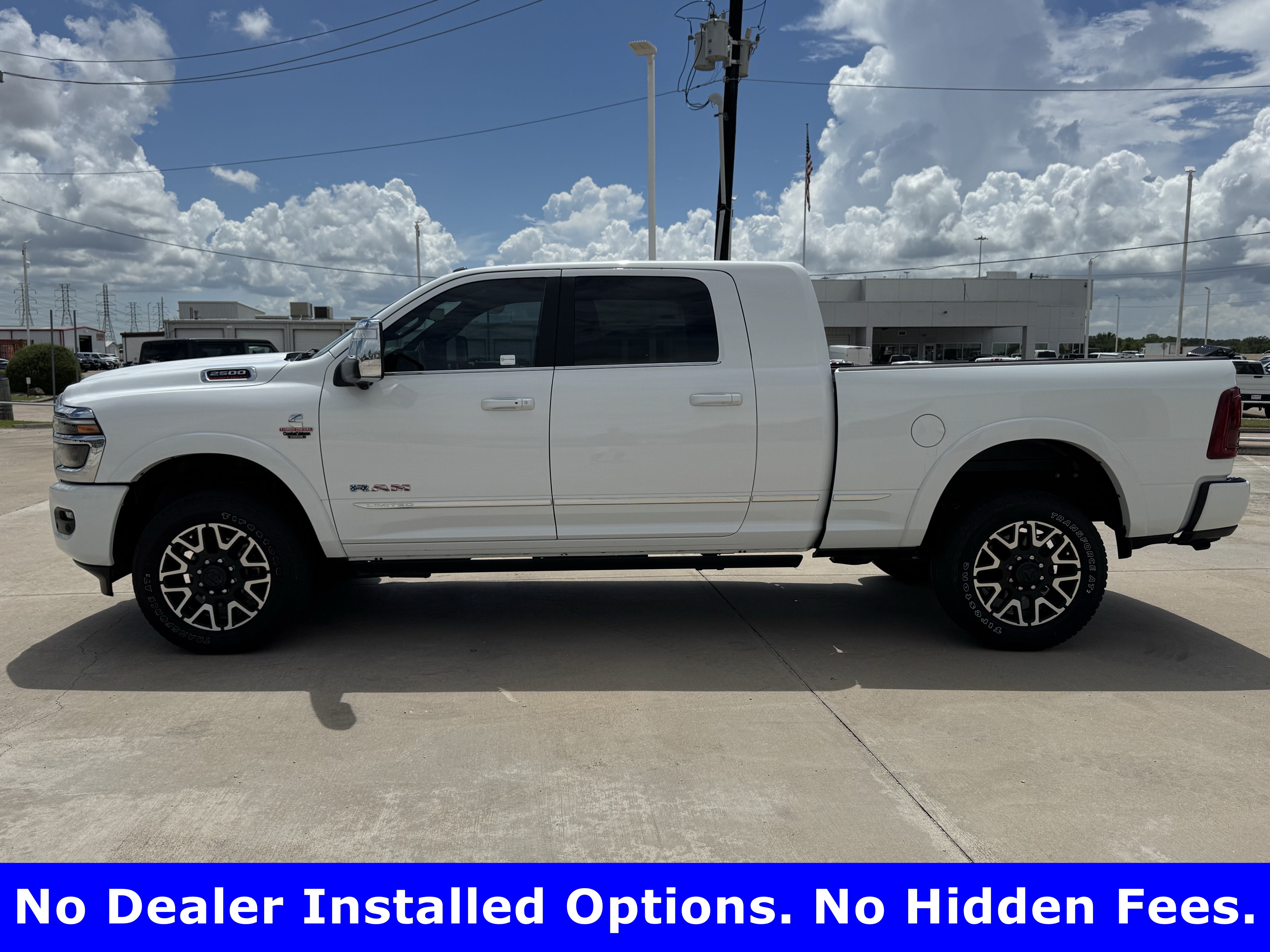 Used 2025 RAM 2500 Limited AWD/4WD image 3
