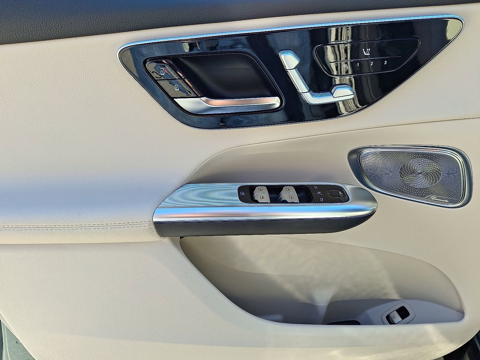 New 2026 Mercedes-Benz GLC 300 4MATIC image 8